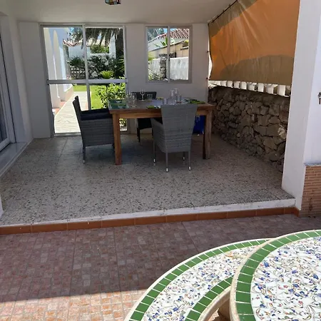 Leon * Conil De La Frontera