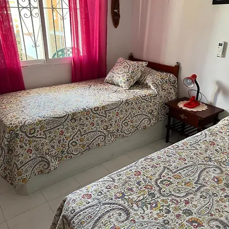 Leon Conil De La Frontera